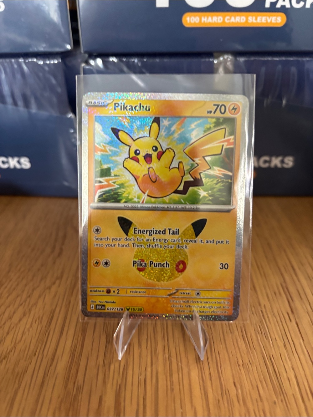 Pikachu #15 30th Celebrations Set card 037/128